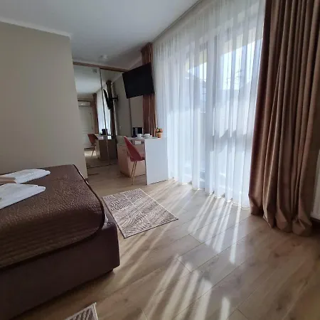 Mrv Pensión Constanţa