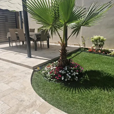 Mrv Residence Guest house 3*